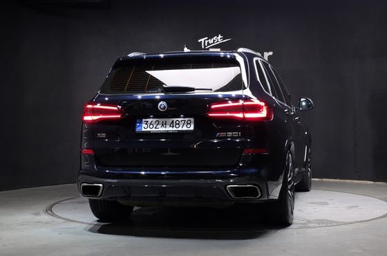 BMW X5 M50i — пробег 88 954 км — фото 4 из 5