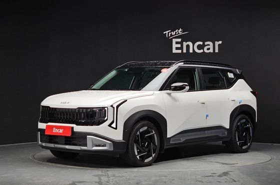 Kia Seltos Gasoline 1.6T 2WD Signature — пробег 4 307 км — фото 1 из 5