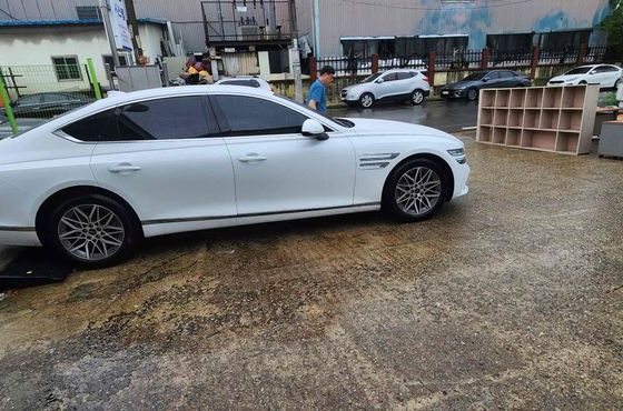 Genesis G80 Gasoline 2.5 Turbo AWD — пробег 14 816 км — фото 3 из 5