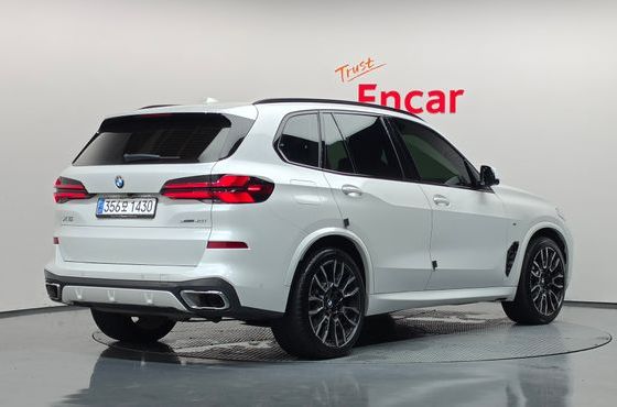 BMW X5 xDrive 40i M Sport — пробег 62 732 км — фото 2 из 5