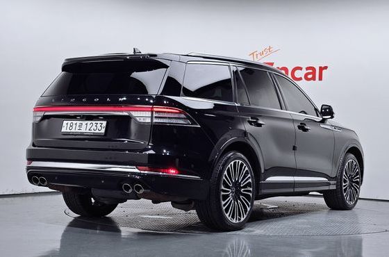 Lincoln Aviator 3.0 Black Label AWD — пробег 129 143 км — фото 2 из 5