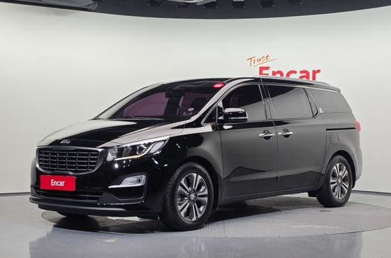 Kia Carnival 11-Seater Prestige — пробег 96 251 км — фото 1 из 5