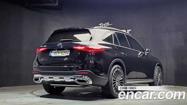 Mercedes-Benz GLC-Class GLC300 4MATIC AMG Line — пробег 6 847 км — фото 2 из 5