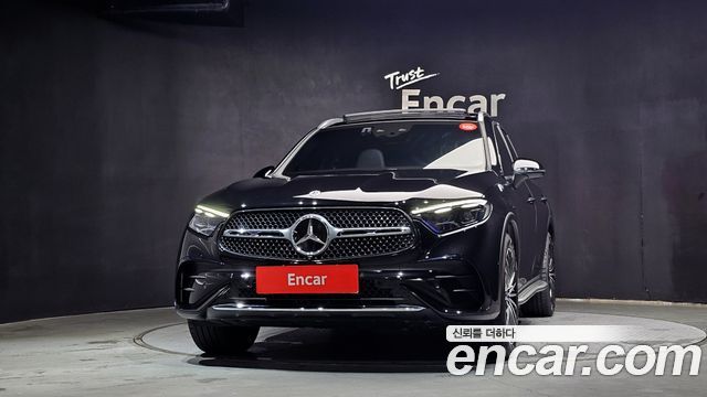 Mercedes-Benz GLC-Class GLC300 4MATIC AMG Line — пробег 6 847 км — фото 3 из 5