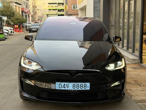 Tesla Model X Plaid — пробег 1 900 км — фото 1 из 5