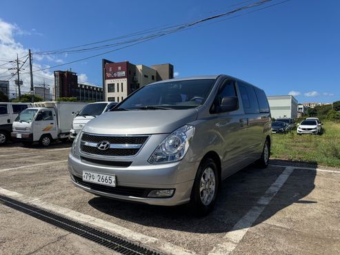 Hyundai Starex 12-Seater LPi Wagon CVX Luxury — пробег 148 168 км — фото 1 из 5