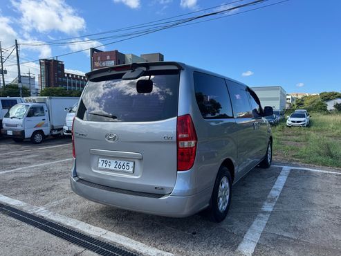 Hyundai Starex 12-Seater LPi Wagon CVX Luxury — пробег 148 168 км — фото 2 из 5