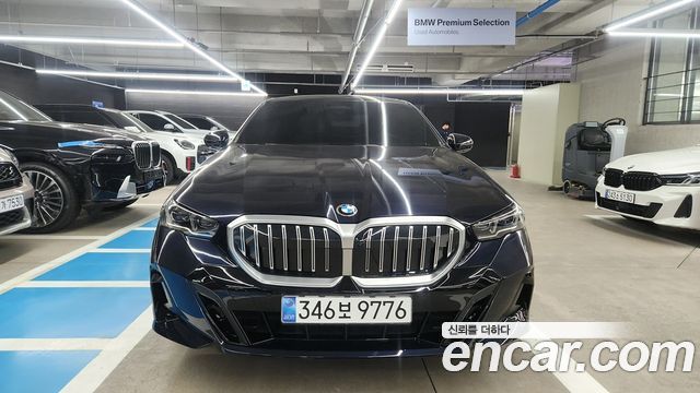 BMW 5-Series 520i M Sport — пробег 18 675 км — фото 3 из 5