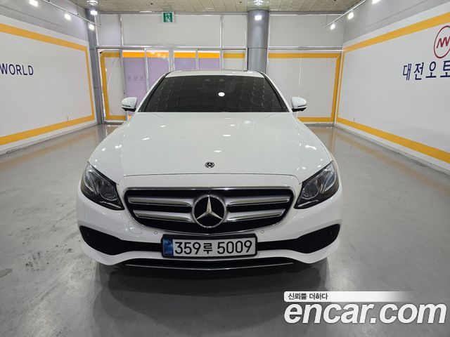 Mercedes-Benz E-Class из Кореи Encar