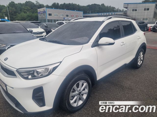 Kia Stonic из Кореи Encar