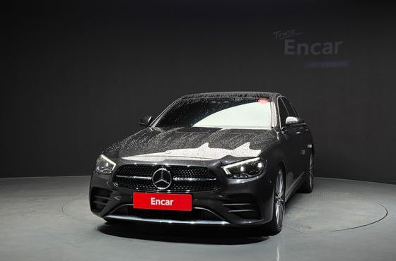 Mercedes-Benz E-Class E350 4MATIC AMG Line — пробег 72 561 км — фото 3 из 5