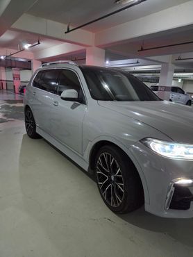 BMW X7 xDrive 40d M Sport 6STR — пробег 121 200 км — фото 4 из 5