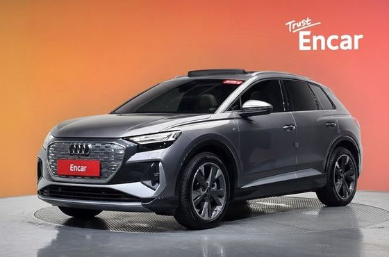Audi Q4 e-tron 40 Premium — пробег 18 271 км — фото 1 из 5