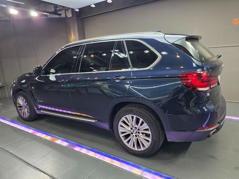 BMW X5 xDrive 30d — пробег 223 458 км — фото 2 из 5