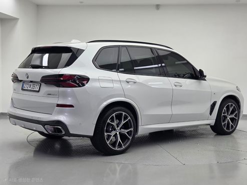 BMW X5 xDrive 30d M Sport — пробег 9 708 км — фото 2 из 5