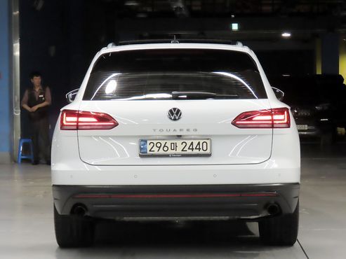 Volkswagen Touareg 3.0 TDI Premium — пробег 78 658 км — фото 4 из 5