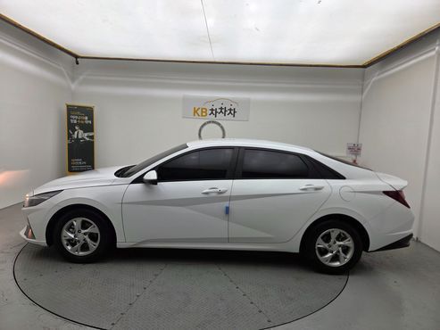 Hyundai AVANTE 1.6 Modern — пробег 71 119 км — фото 3 из 5