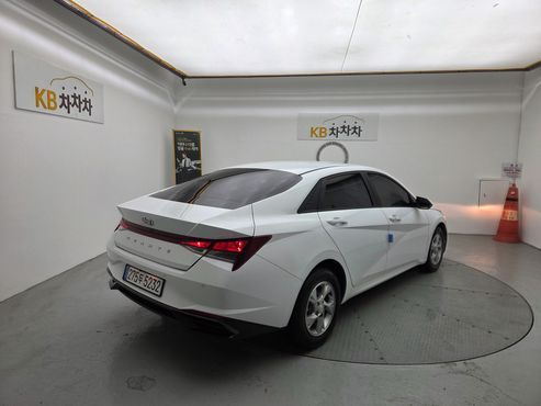 Hyundai AVANTE 1.6 Modern — пробег 71 119 км — фото 5 из 5