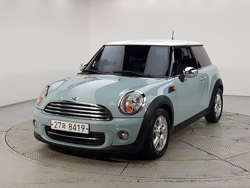 Mini Cooper SE — пробег 194 069 км — фото 1 из 5
