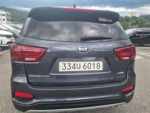 Kia Sorento Diesel 2.0 2WD Luxury — пробег 126 671 км — фото 2 из 5
