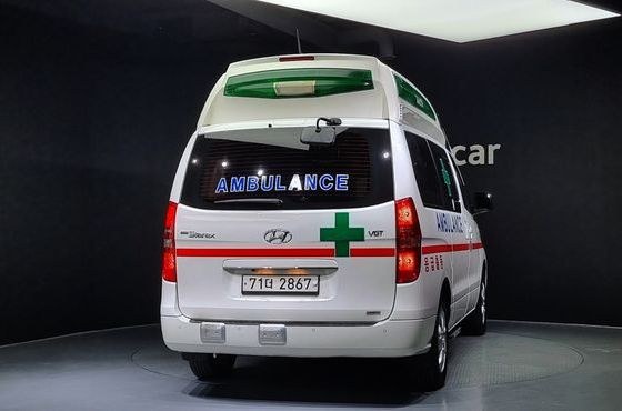 Hyundai Starex 4WD Ambulance — пробег 23 296 км — фото 4 из 5