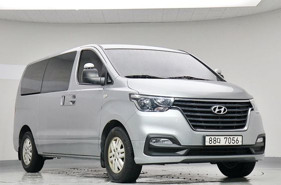Hyundai Starex Van 3-Seater Smart — пробег 57 698 км — фото 3 из 5
