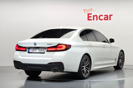 BMW 5-Series 520i M Sport — пробег 41 247 км — фото 2 из 5