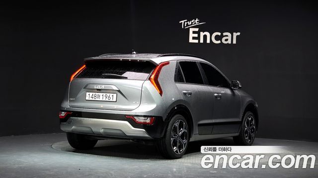 Kia Niro из Кореи Encar