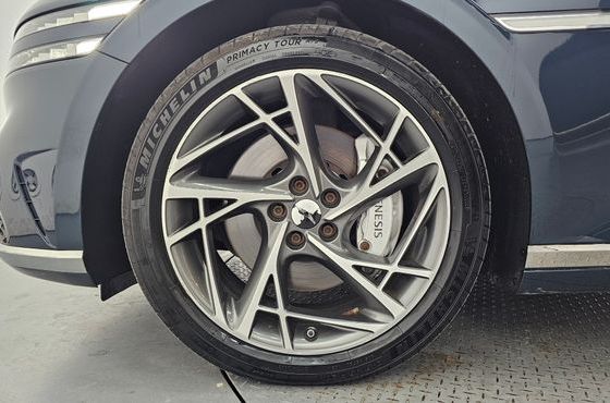 Genesis G90 Gasoline 3.5 Turbo AWD — пробег 178 057 км — фото 5 из 5