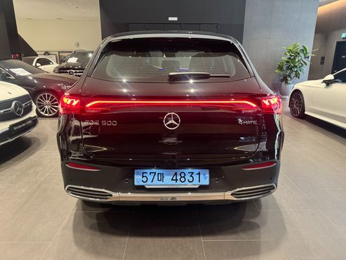Mercedes-Benz EQE EQE500 4MATIC — пробег 18 км — фото 4 из 5