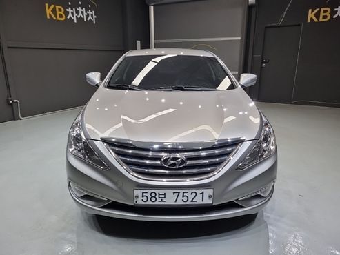 Hyundai Sonata CVVL Smart — пробег 132 649 км — фото 1 из 5