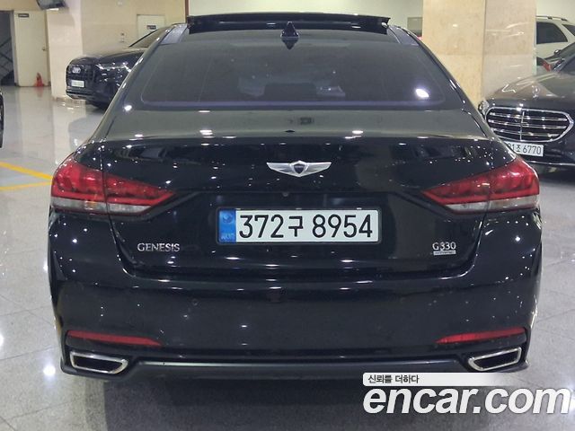 Hyundai Genesis из Кореи Encar