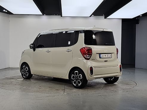 Kia RAY Best Selection — пробег 10 772 км — фото 3 из 5