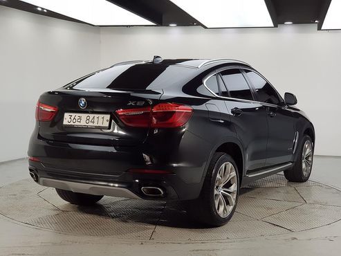 BMW X6 xDrive 30d — пробег 181 016 км — фото 2 из 5