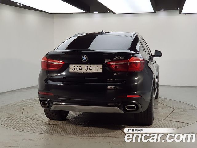 BMW X6 xDrive 30d — пробег 181 016 км — фото 4 из 5