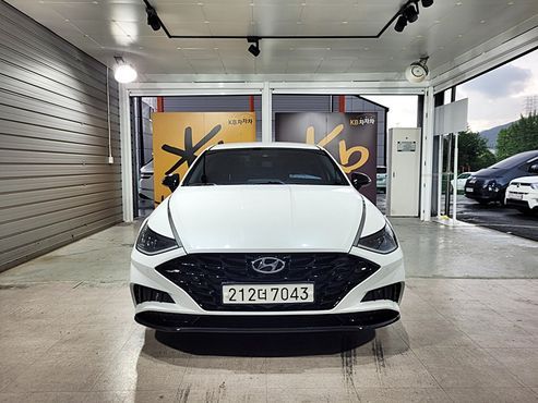 Hyundai Sonata 2.0 Premium — пробег 63 776 км — фото 3 из 5