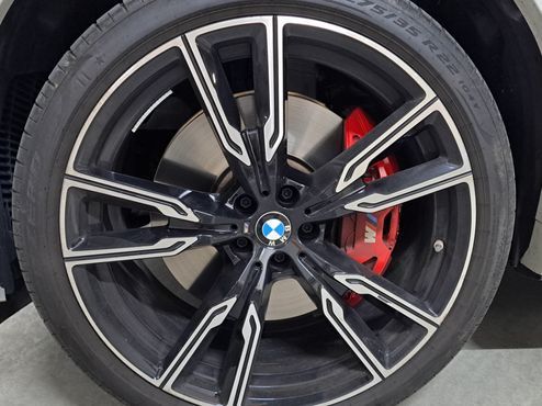 BMW X6 M60i — пробег 13 959 км — фото 5 из 5