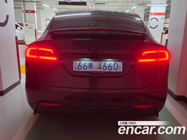 Tesla Model X AWD — пробег 5 004 км — фото 4 из 5