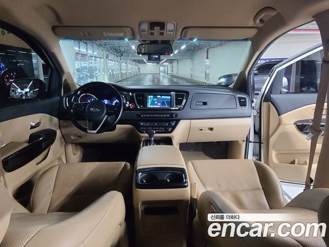 Kia Carnival из Кореи Encar