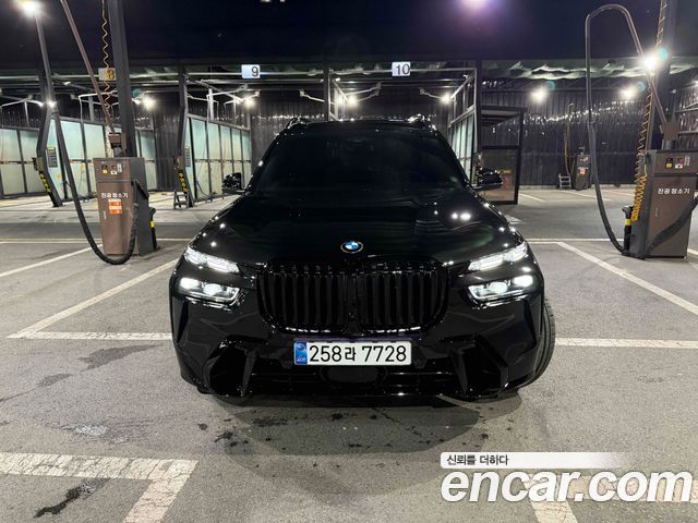 BMW X7 xDrive 40d M Sport 6STR — пробег 5 600 км — фото 2 из 5