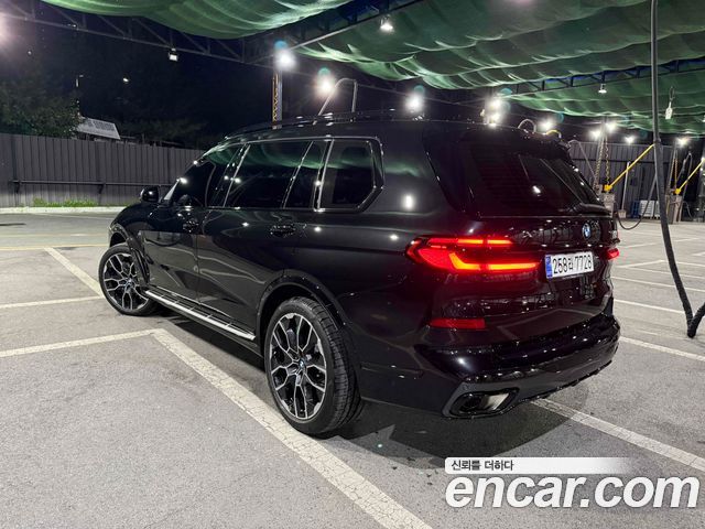 BMW X7 xDrive 40d M Sport 6STR — пробег 5 600 км — фото 3 из 5