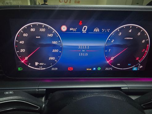 Mercedes-Benz GLE-Class GLE450 4MATIC — пробег 13 500 км — фото 4 из 5