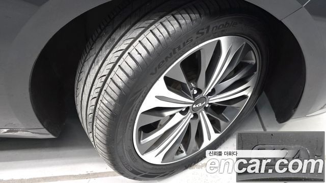 Kia K8 из Кореи Encar