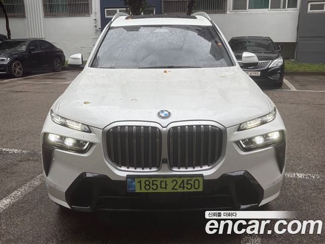 BMW X7 xDrive 40d M Sport 6STR — пробег 26 500 км — фото 1 из 5