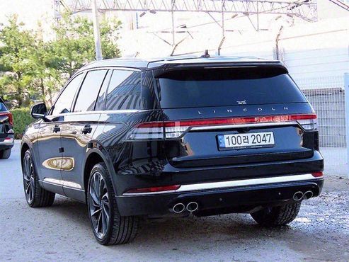 Lincoln Aviator 3.0 Reserve AWD — пробег 29 731 км — фото 2 из 5