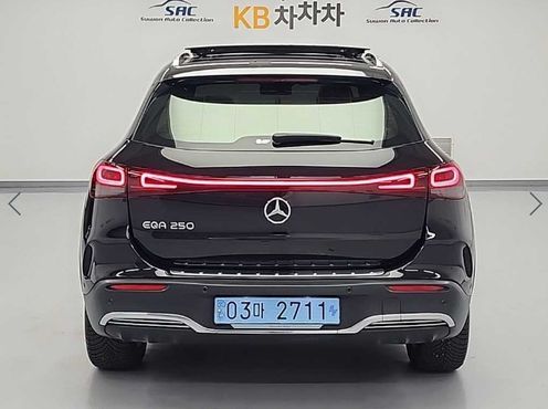 Mercedes-Benz EQA EQA250 AMG Package Plus — пробег 97 414 км — фото 3 из 5