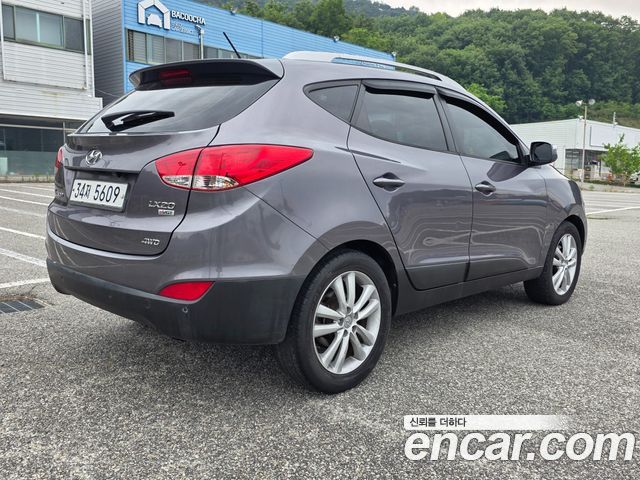 Hyundai Tucson Diesel 2WD LX20 Premier — пробег 244 703 км — фото 4 из 5