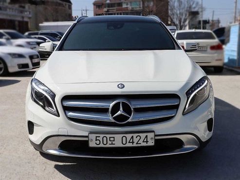 Mercedes-Benz GLA-Class GLA200 d 4MATIC — пробег 44 829 км — фото 3 из 5