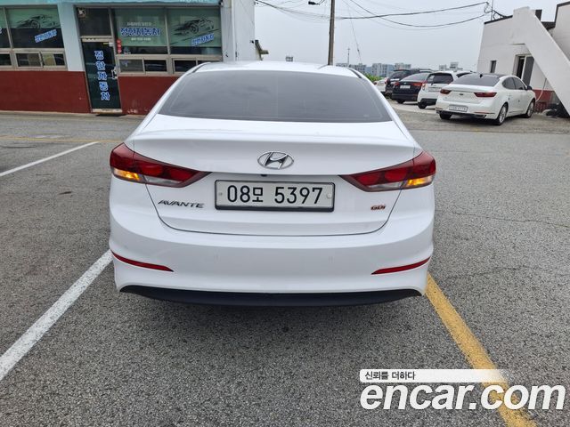 Hyundai AVANTE из Кореи Encar