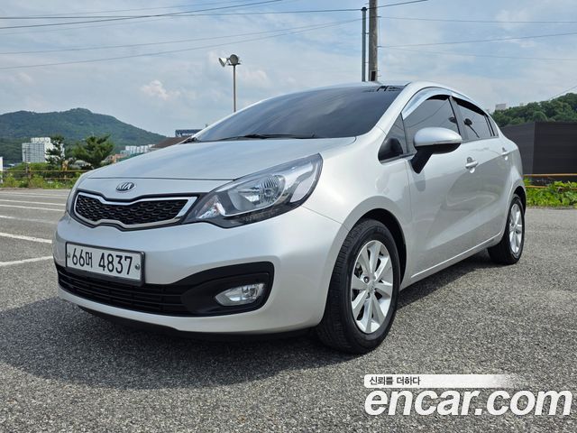 Kia pride 1.6 GDI Sedan Prestige — пробег 108 768 км — фото 1 из 5